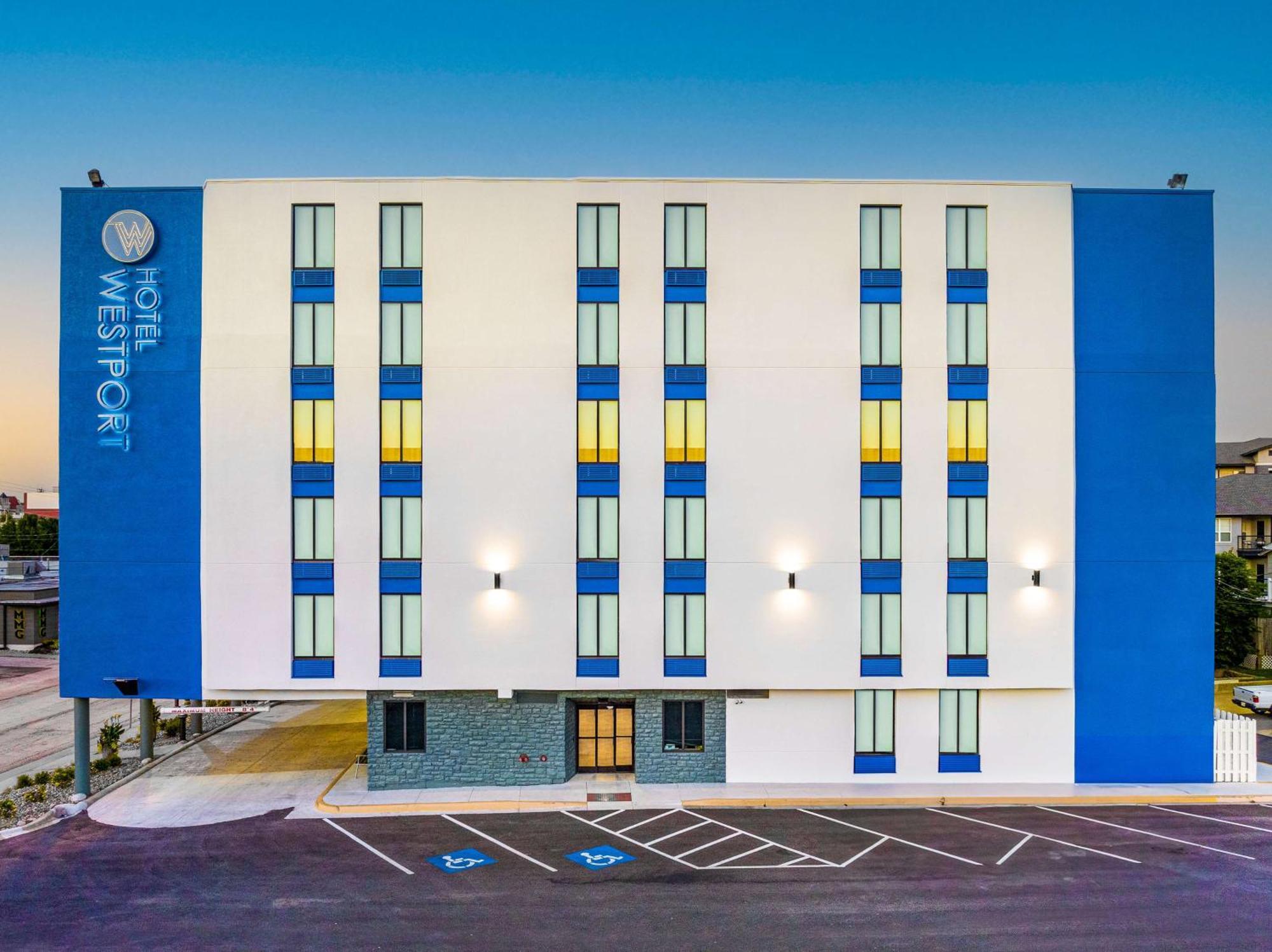 Westport Kansas City, Tapestry Collection By Hilton 4* Kansas City