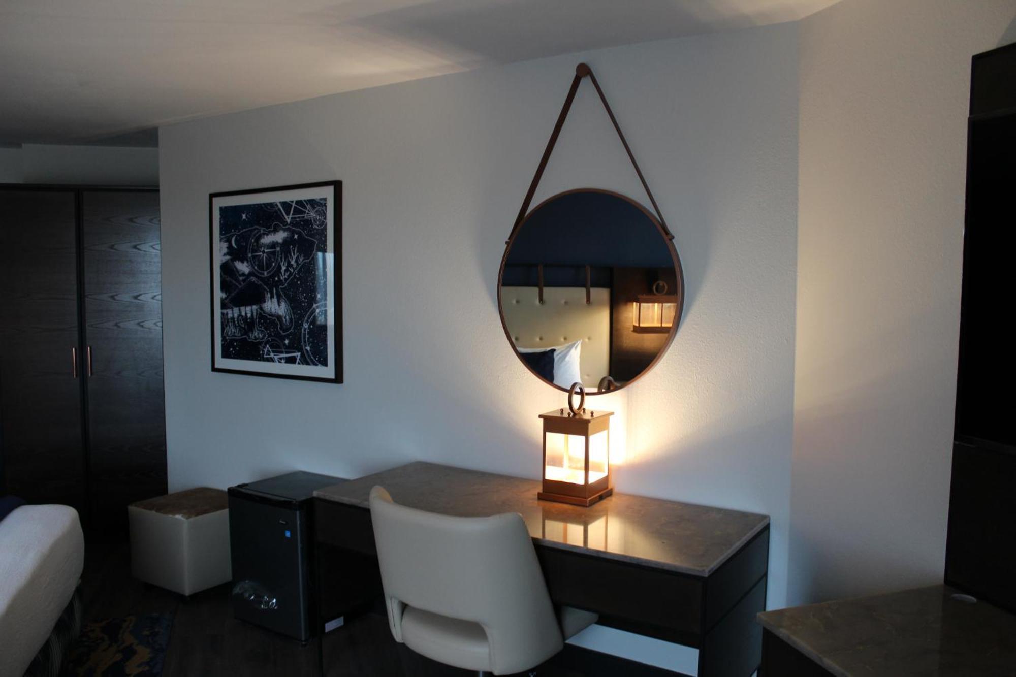 Westport Kansas City, Tapestry Collection By Hilton 4* Kansas City