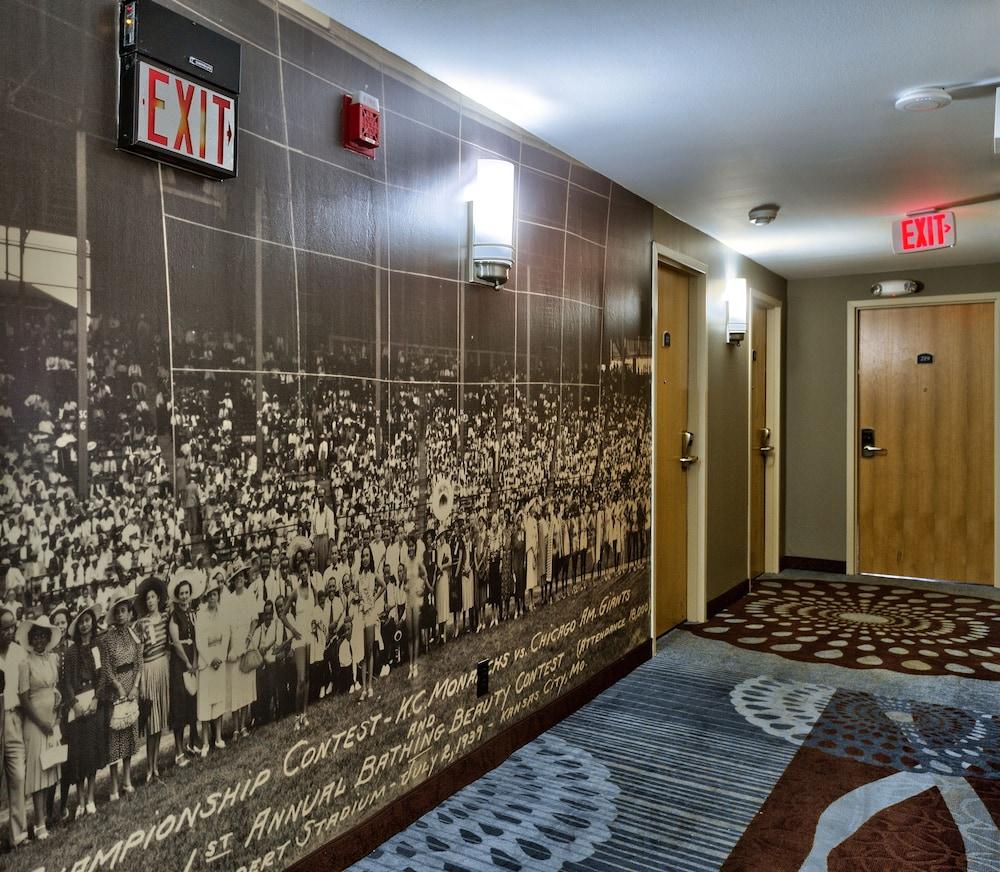 Westport Kansas City, Tapestry Collection By Hilton