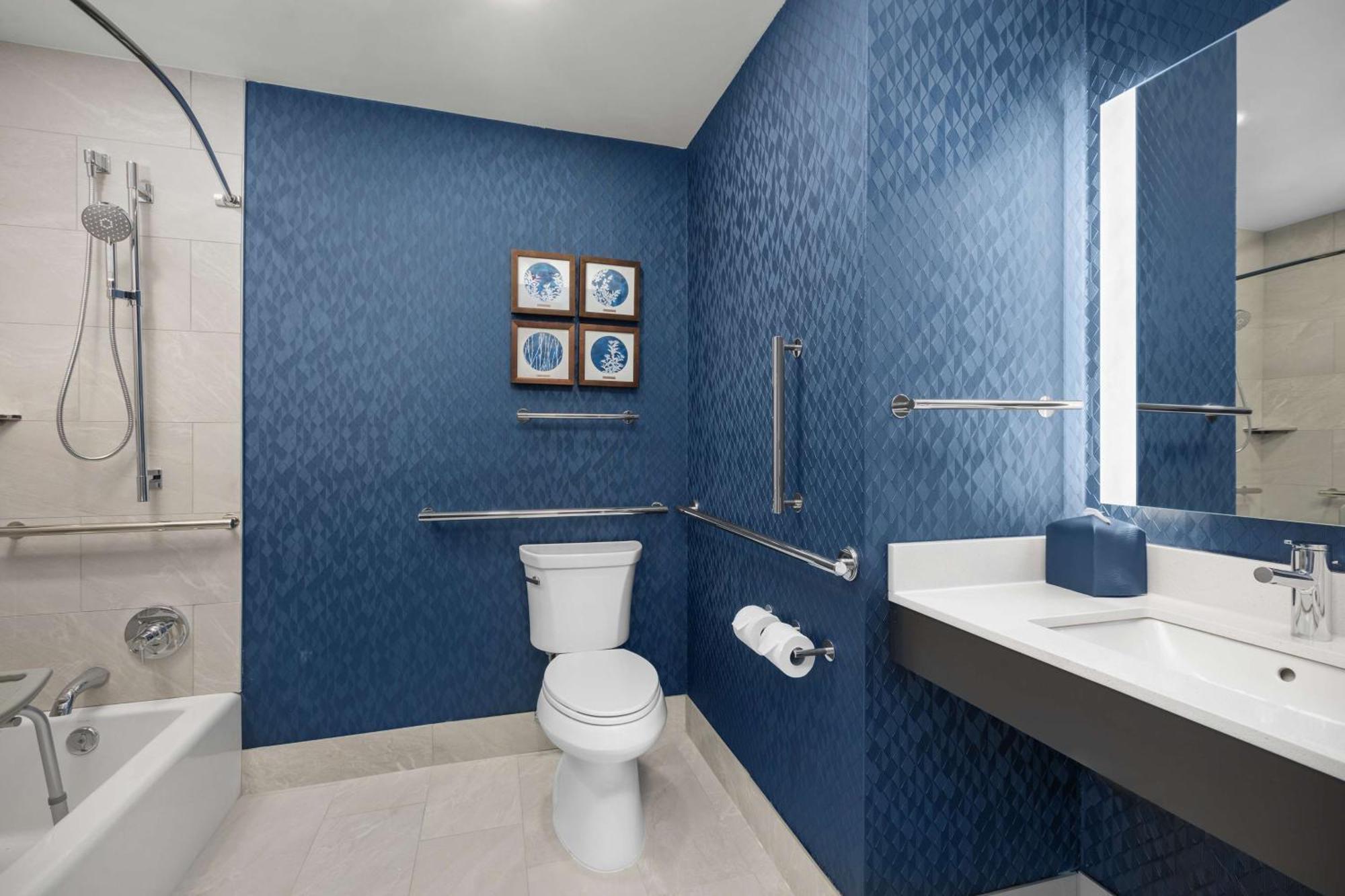 Hotel Westport Kansas City, Tapestry Collection By Hilton 4*